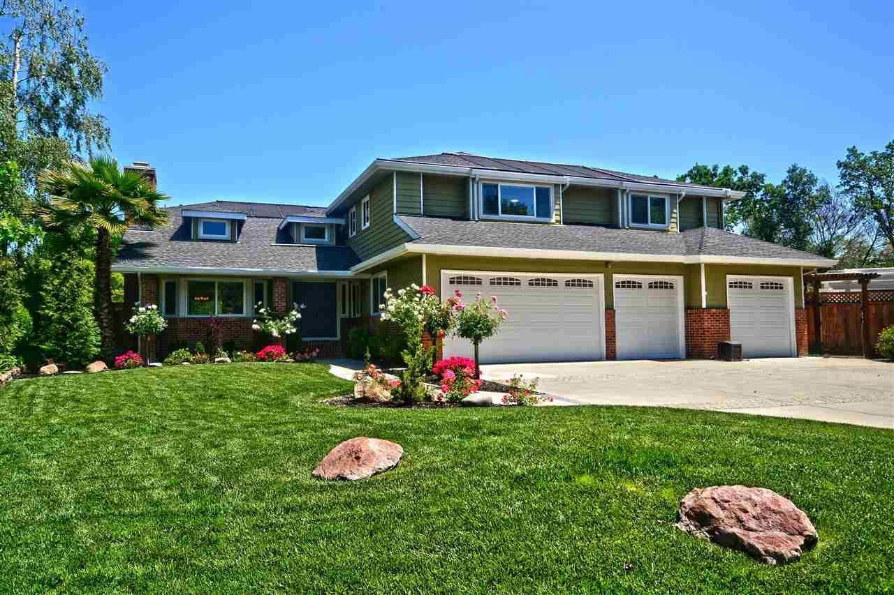 Photo of 930 Blemer Road