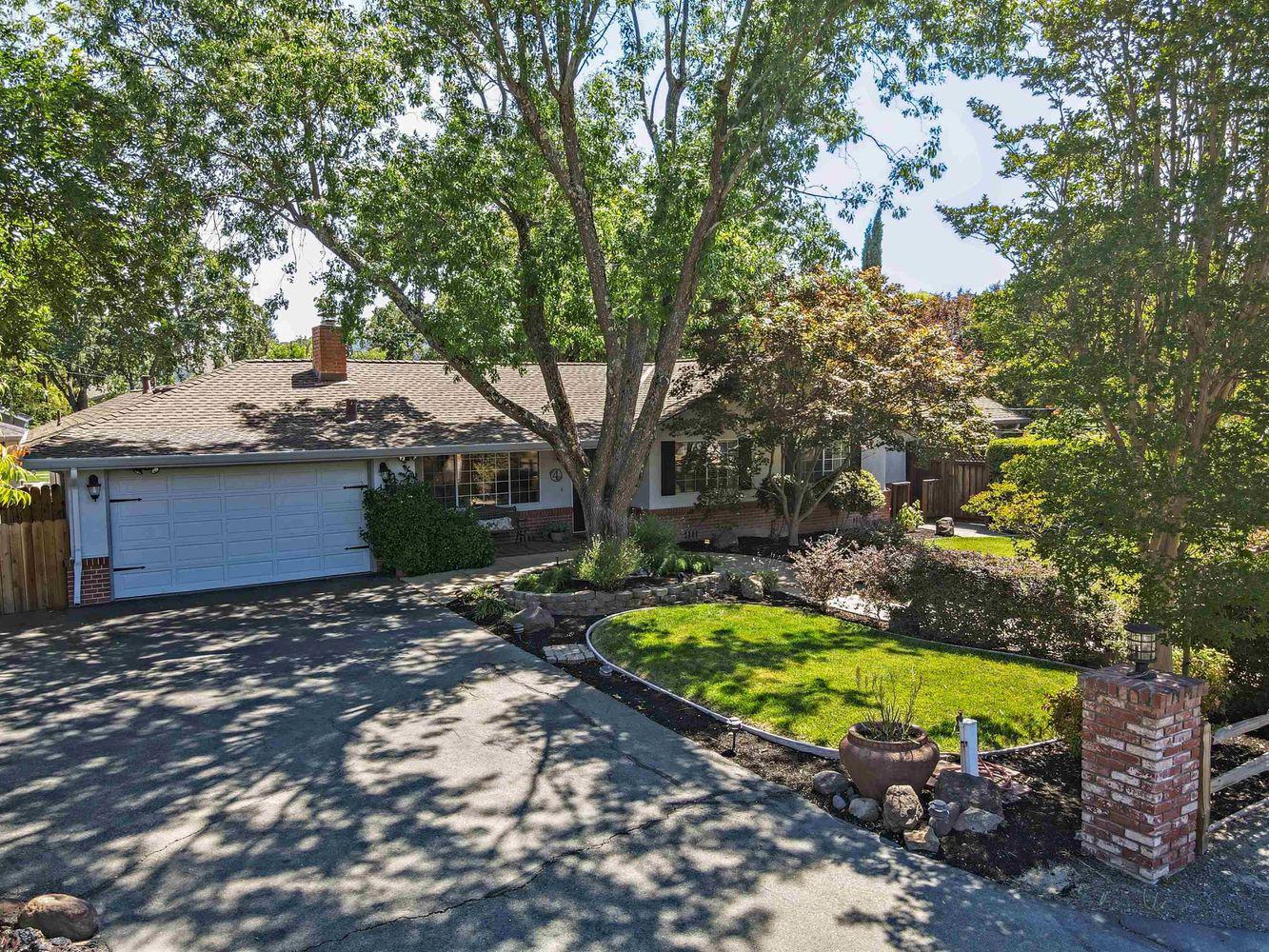 Photo of 4 Willowmere Road