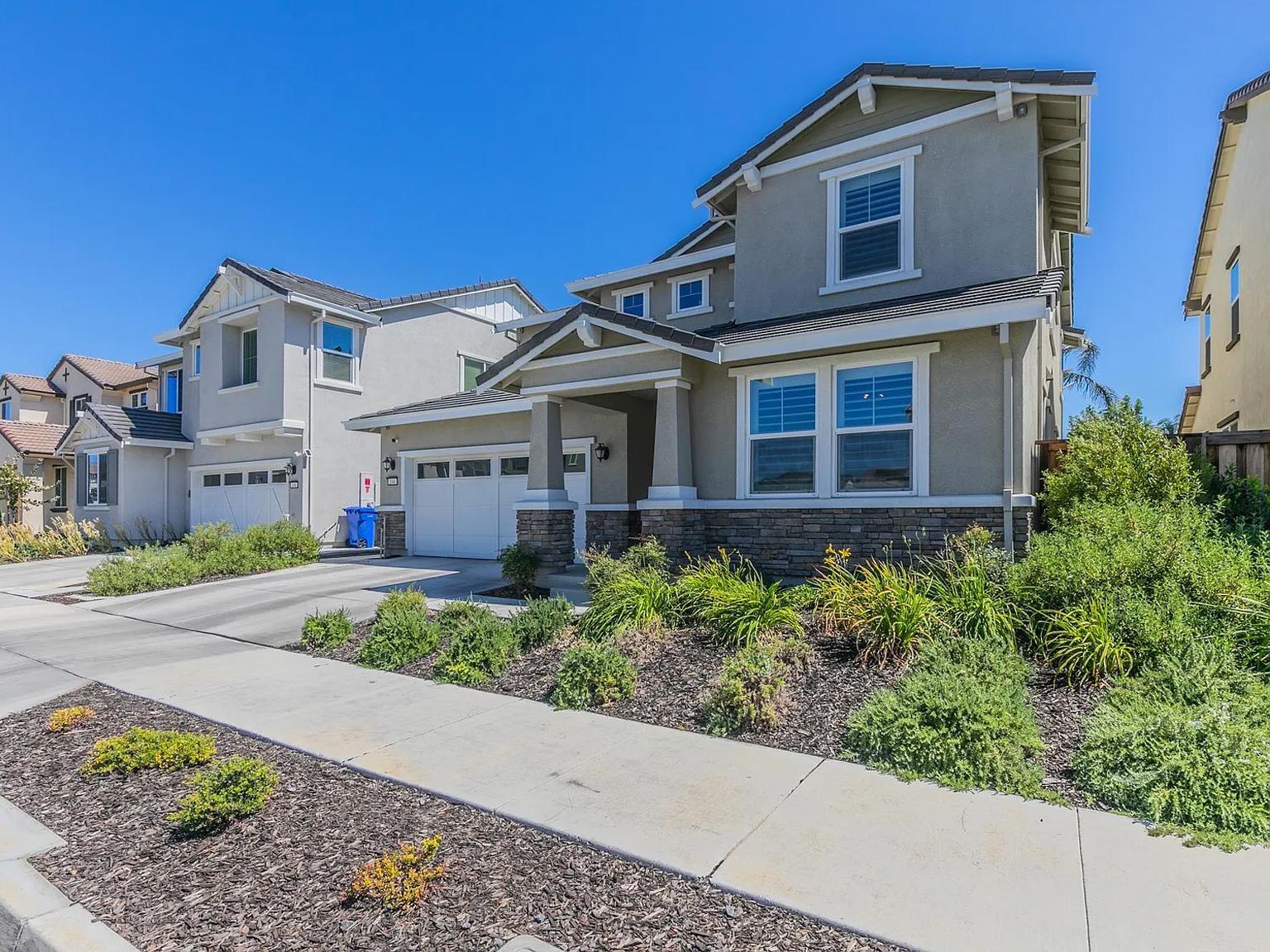 Photo of 144 Scott Creek Way